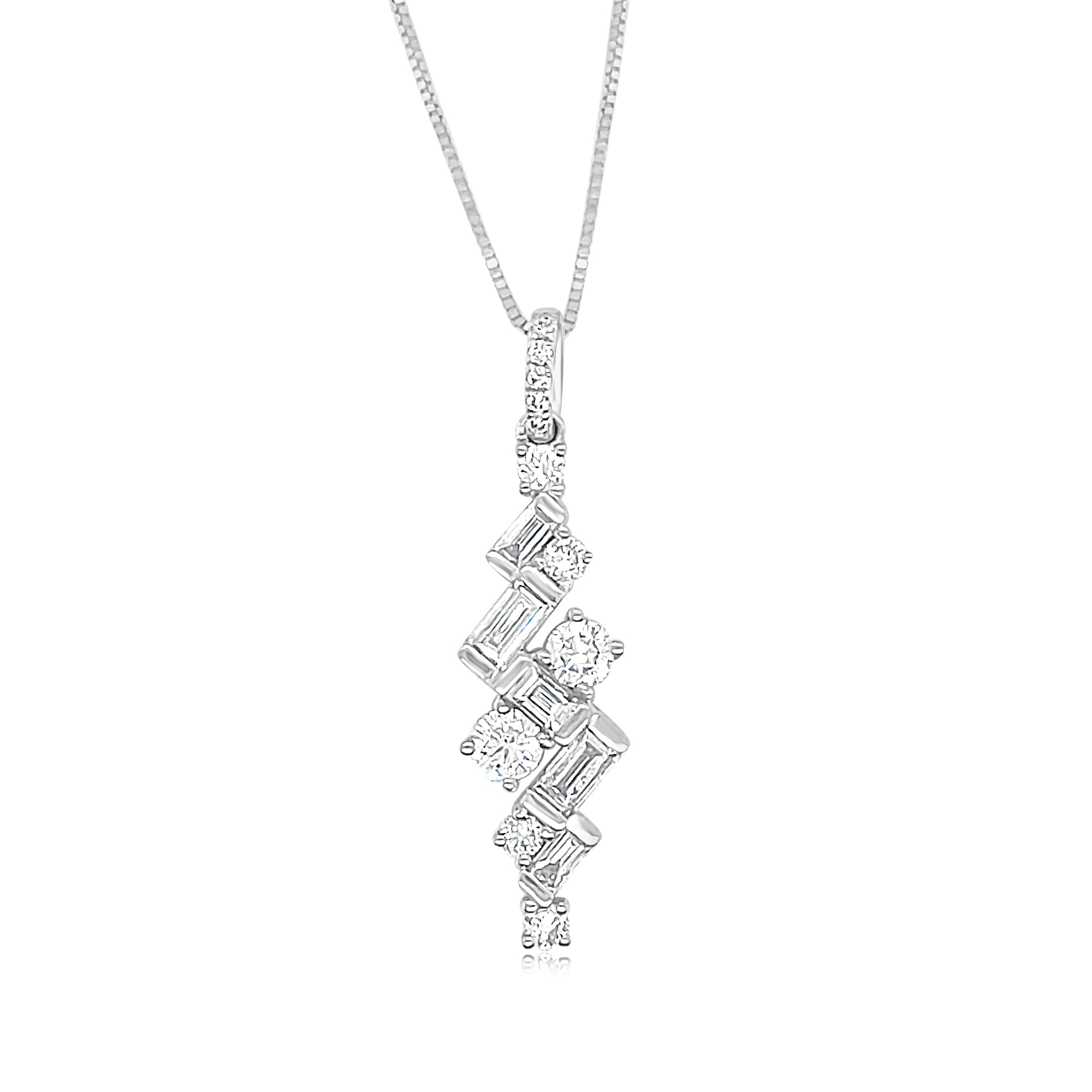 18ct Shaped Necklace