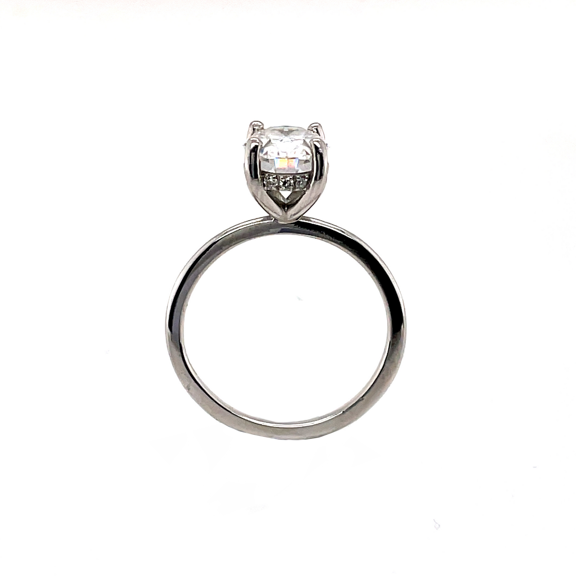 4 Claw Oval Solitaire